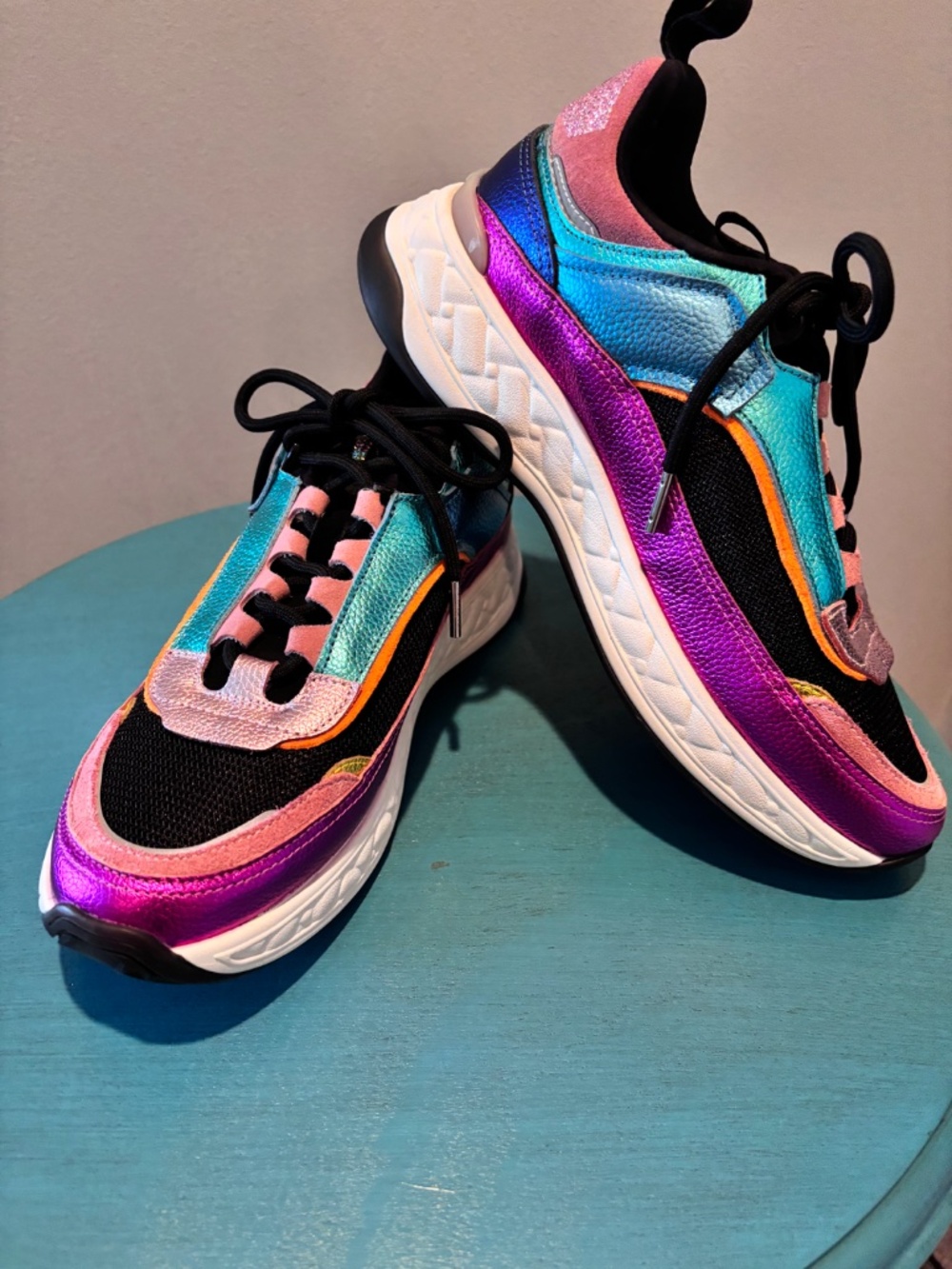 Kurt Geiger sneakers - Picture 2 of 3